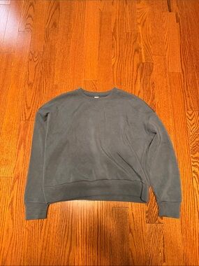 SPANX Women's Crewneck Sweatshirt - Air Essentials